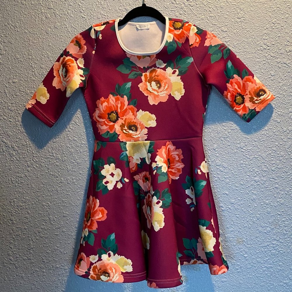 Emma & Elsa Girls Red Floral Dress Size 11/12